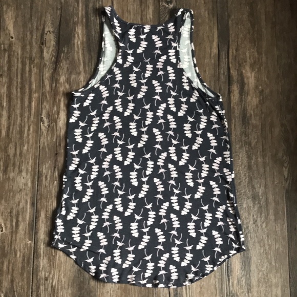 KISMET Flowered Sleeveless Zipper Top - Picture 4 of 5